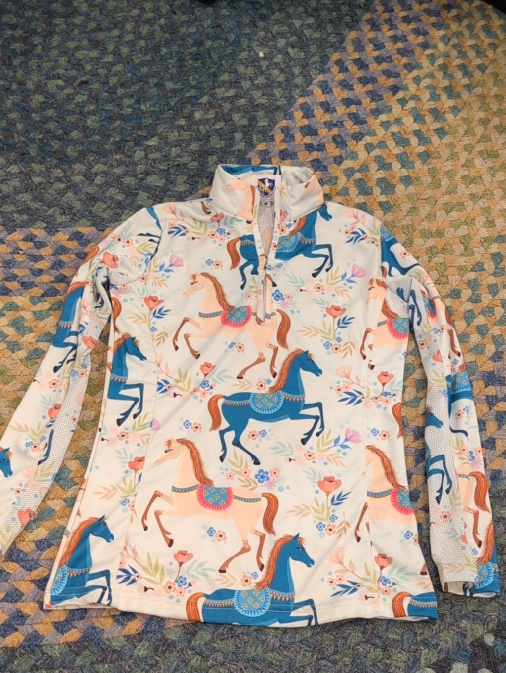 Girls' White Horse-Print Long Sleeve Performance Top